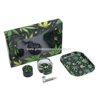 Different Set 4In1 (Grinder, Rolling Tray, Glass Ashtray with Pipe) 4X1Set